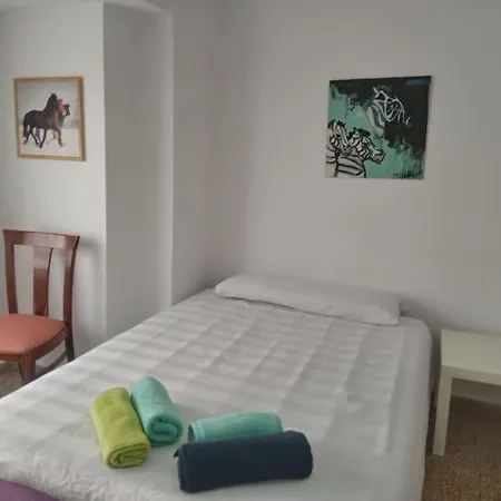 Apartament Spacious Flat In The Center Walencja