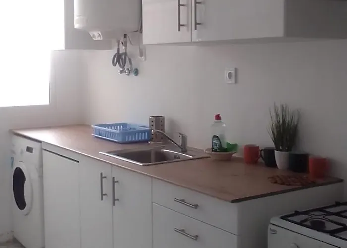 Spacious Flat In The Center Apartament *