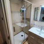 דירה Spacious Flat In The Center